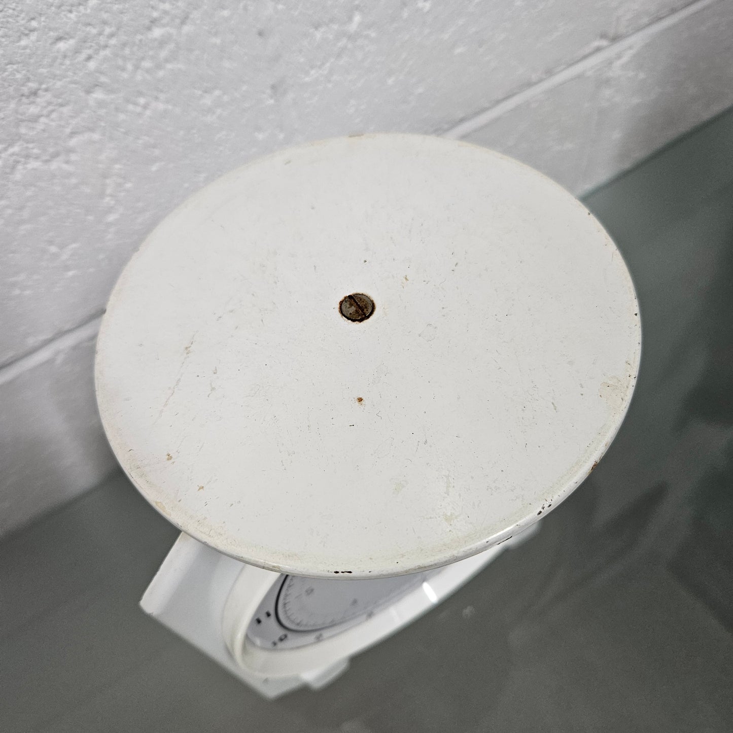 Vintage Tin Persinware Scales