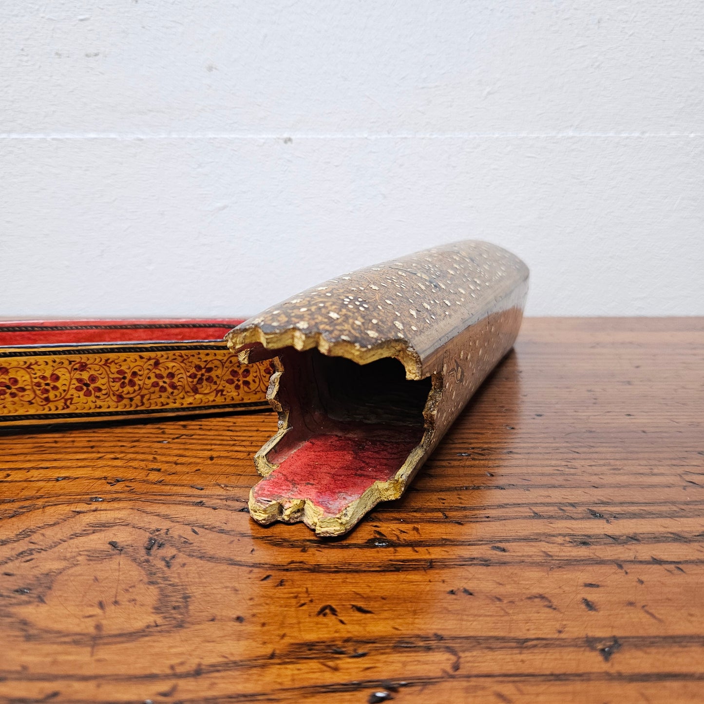 Early 19th Century Kashmiri Papier-Mâché Box