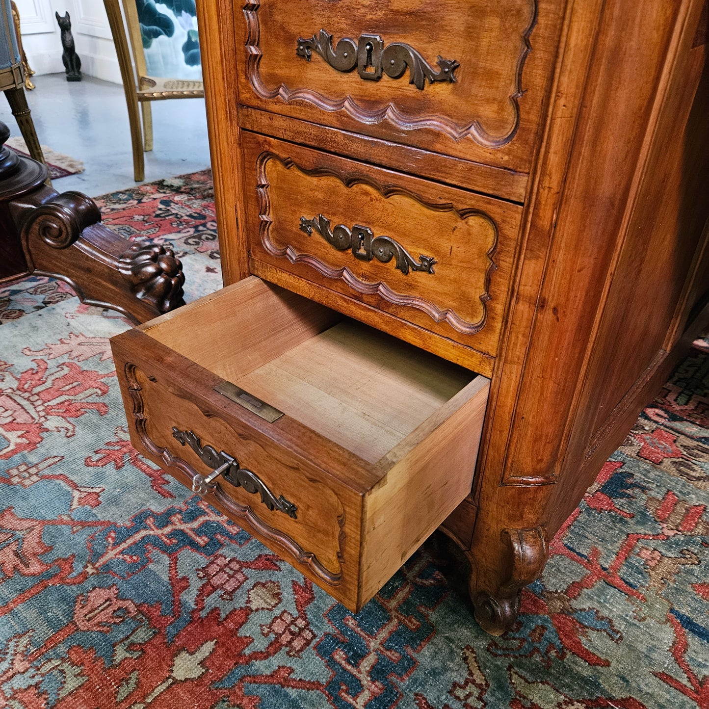 Stunning French Louis XV Style Leather Top Desk