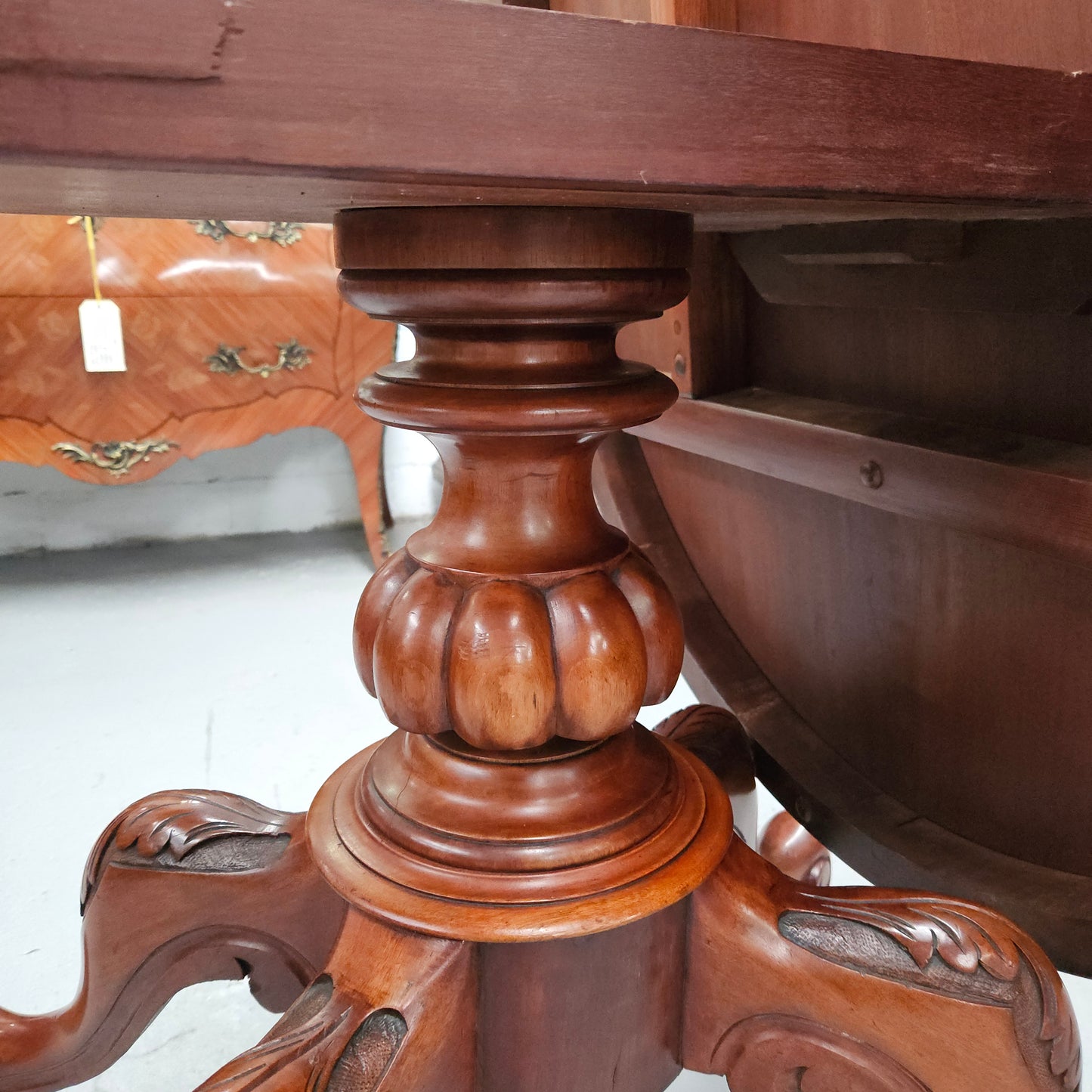 Victorian Oval Mahogany Loo Table