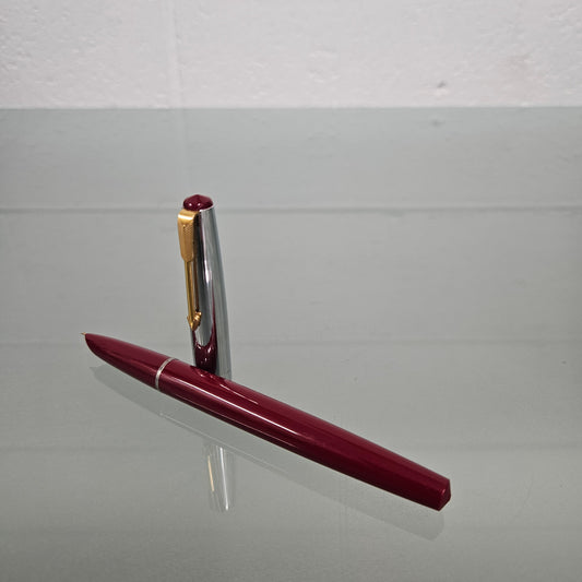 Vintage Parker 17 Lady Deluxe Fountain Pen