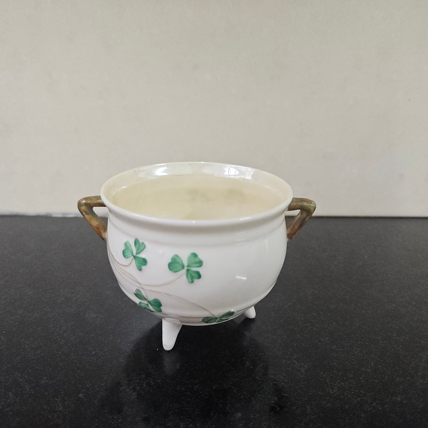 Belleek Small Cauldron Bowl