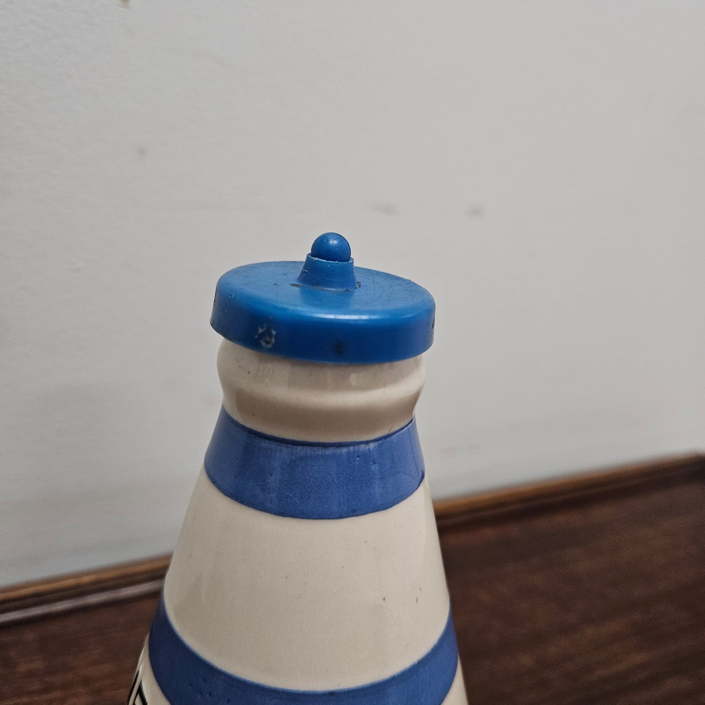 Vintage Staffordshire Chefs Ware Vinegar Container