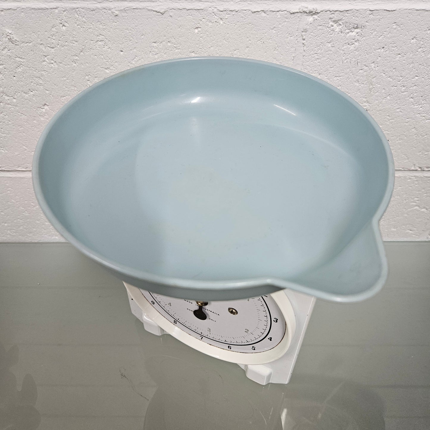 Vintage Tin Persinware Scales