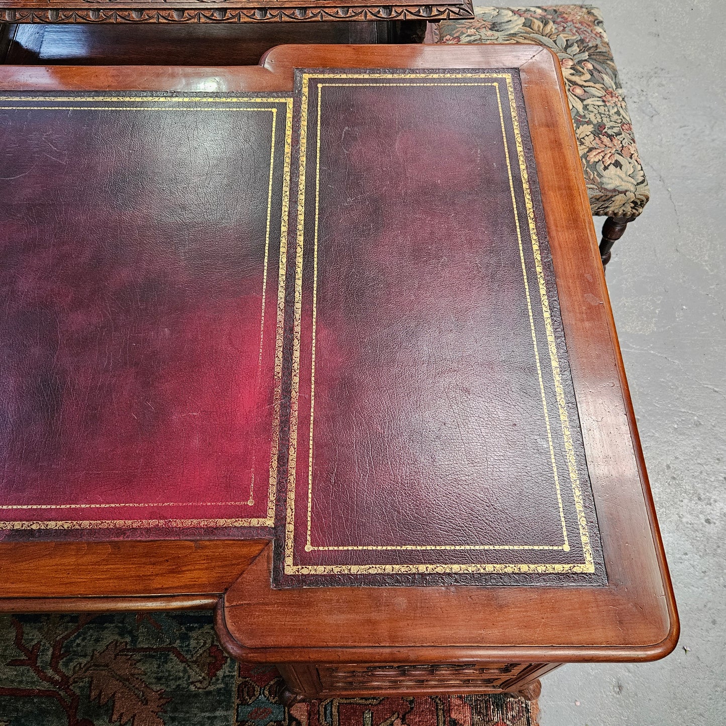 Stunning French Louis XV Style Leather Top Desk
