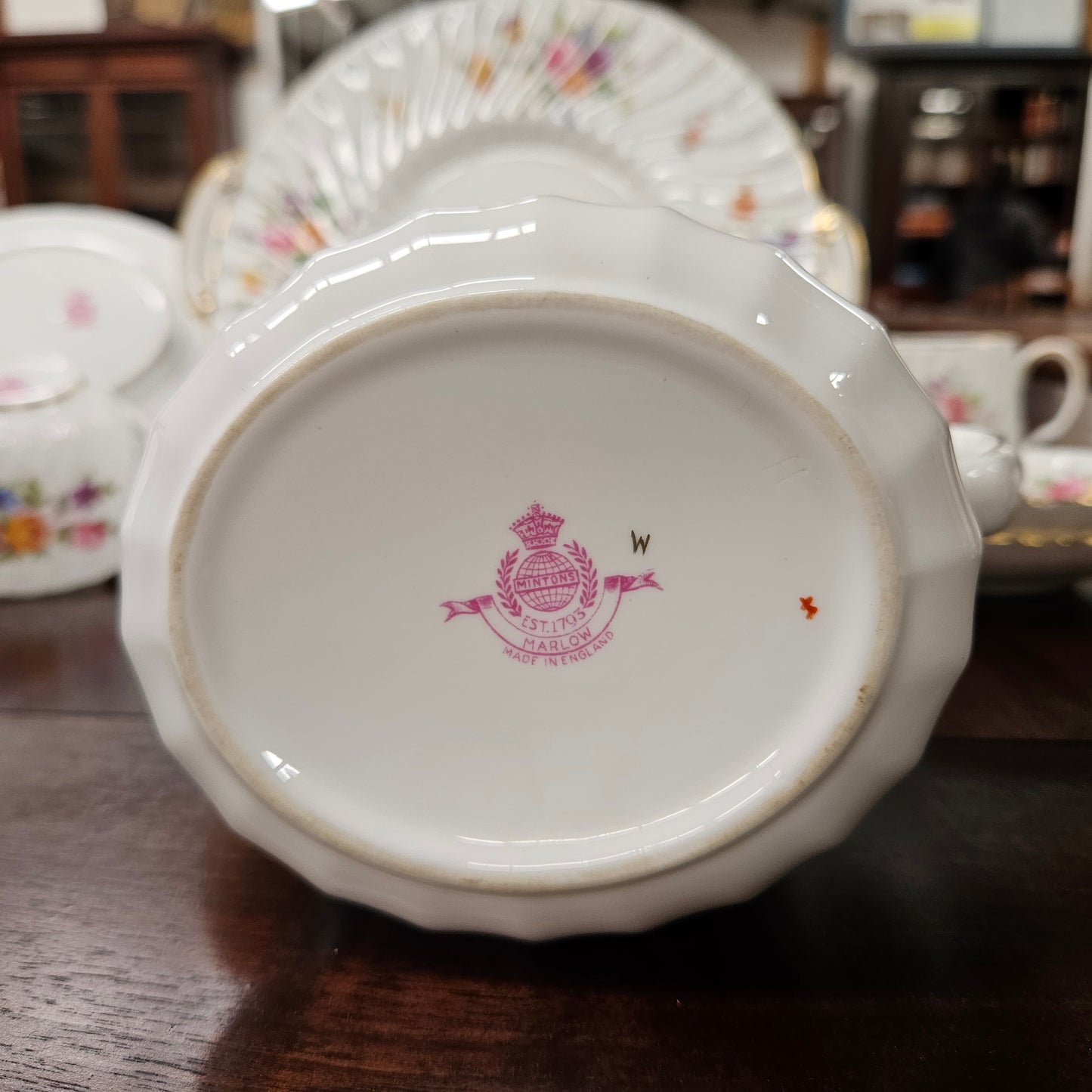 Minton England, Marlowe Pattern, 24 Piece Coffee/Tea Service