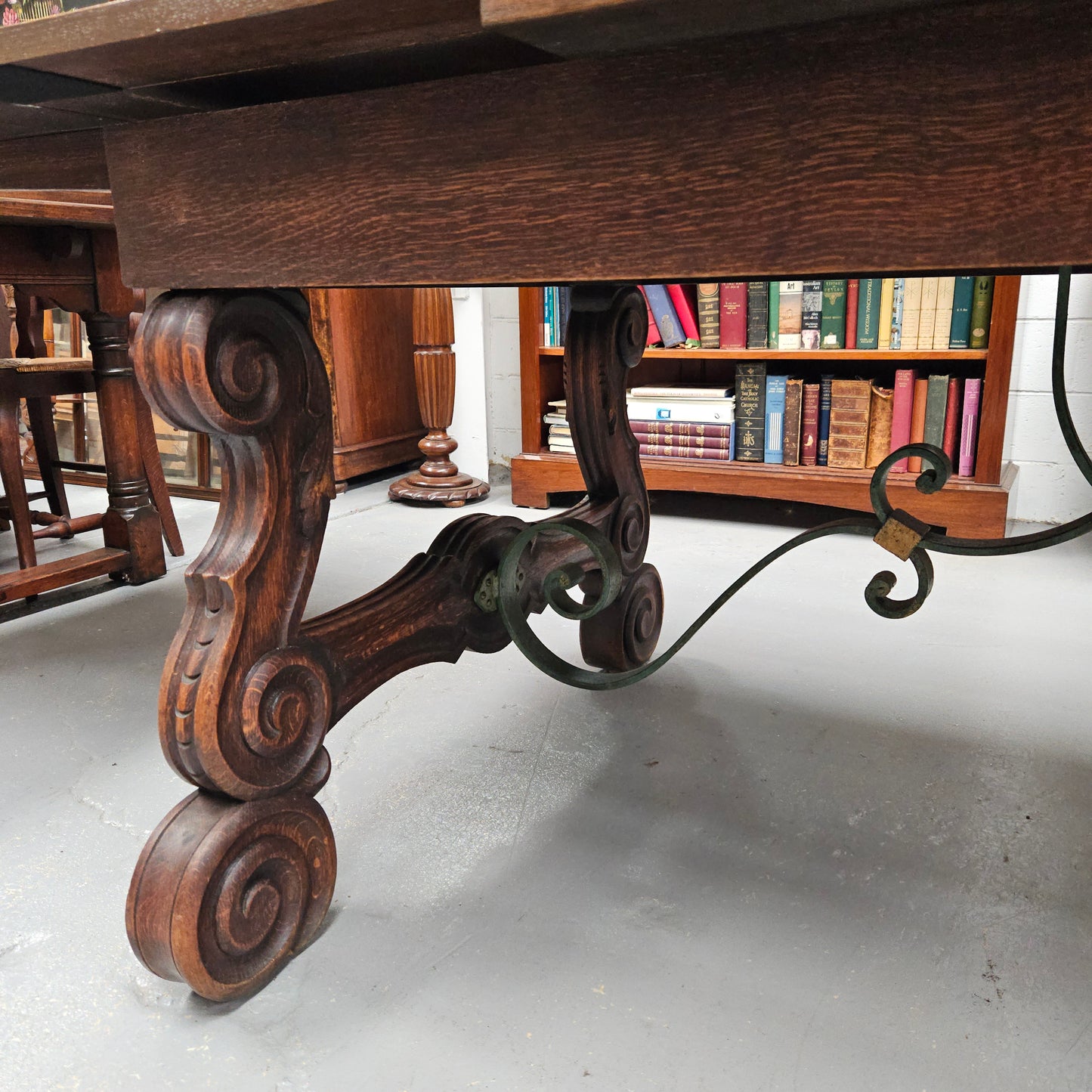 Beautiful French Oak Spanish Style Extension Dining Table