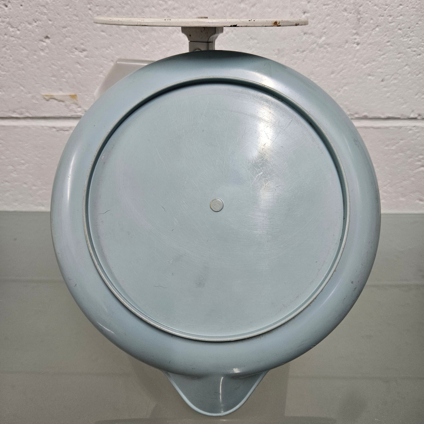 Vintage Tin Persinware Scales