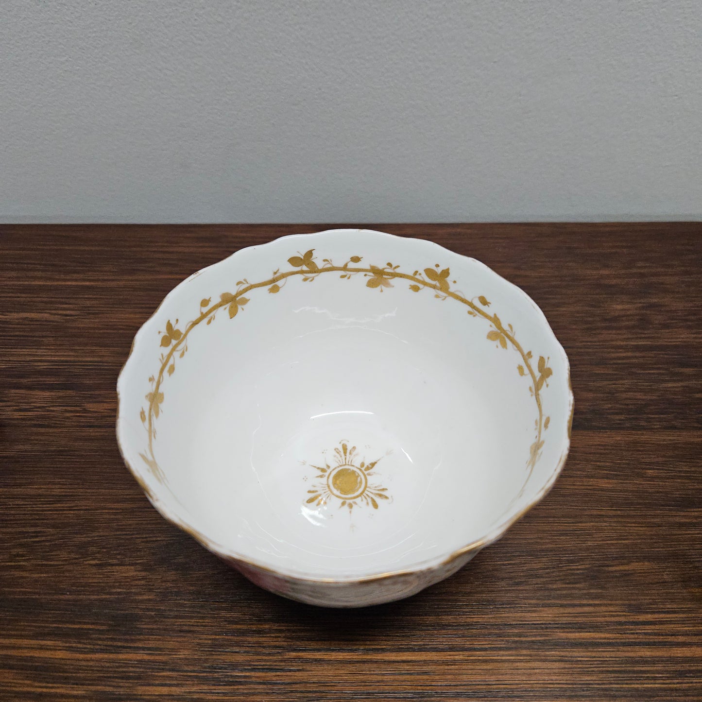 Victorian Hand Painted Bowl Thos. Goode & Co London