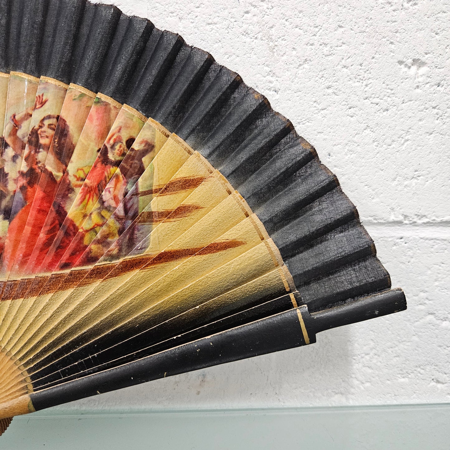 Vintage Fan Showing Spanish Dancers