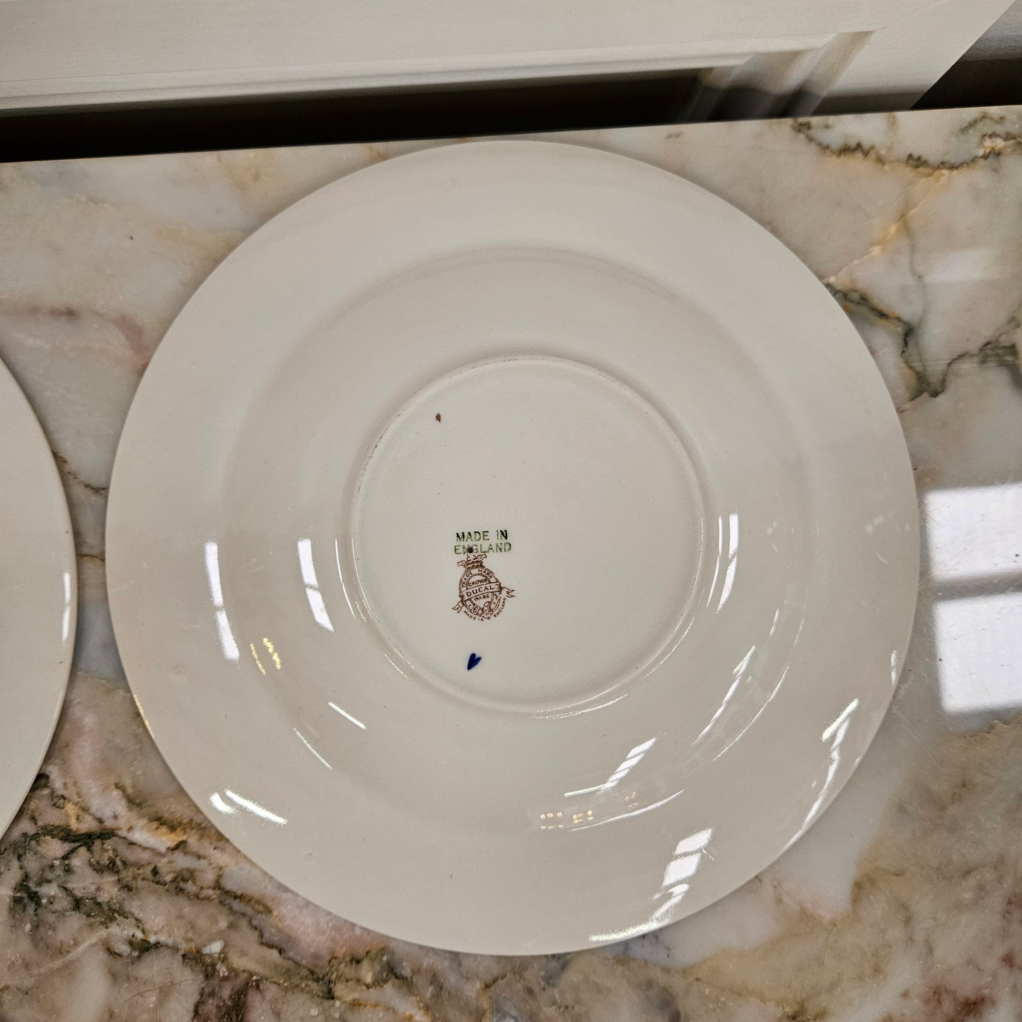 Set of 6 Stunning Crown Ducal Bowls With Fruit Centres