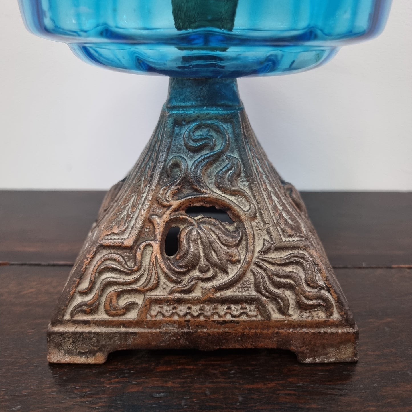 Victorian Cast Iron Kero Lamp