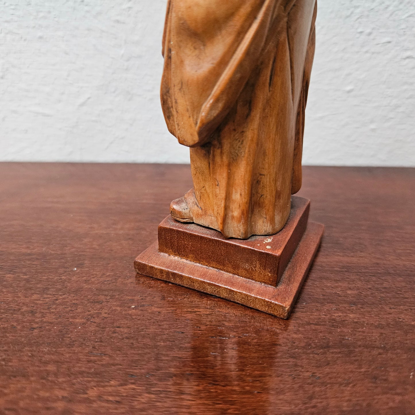 Antique Hand Carved Chinese Boxwood Scholar