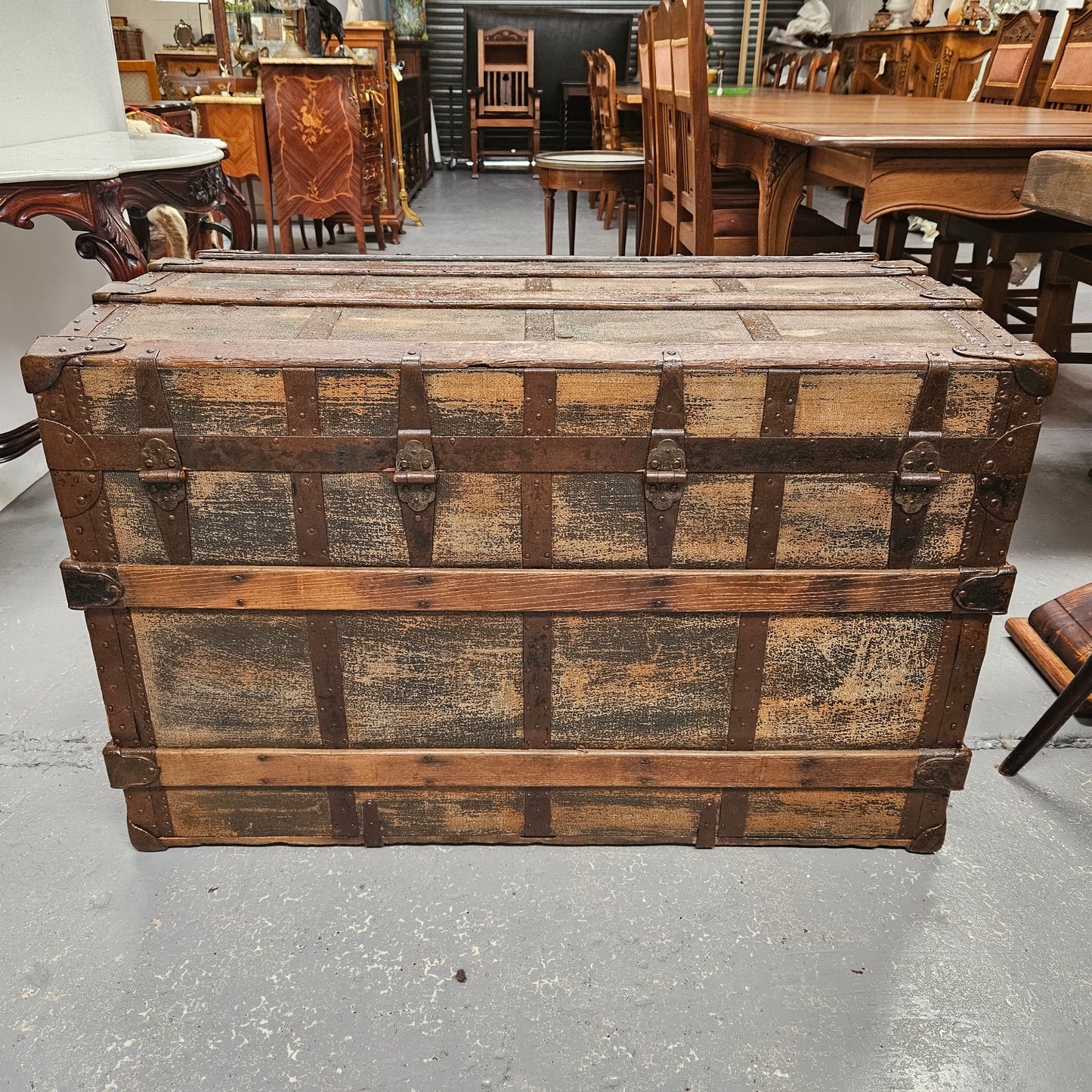 Impressive Antique Saratoga Trunk