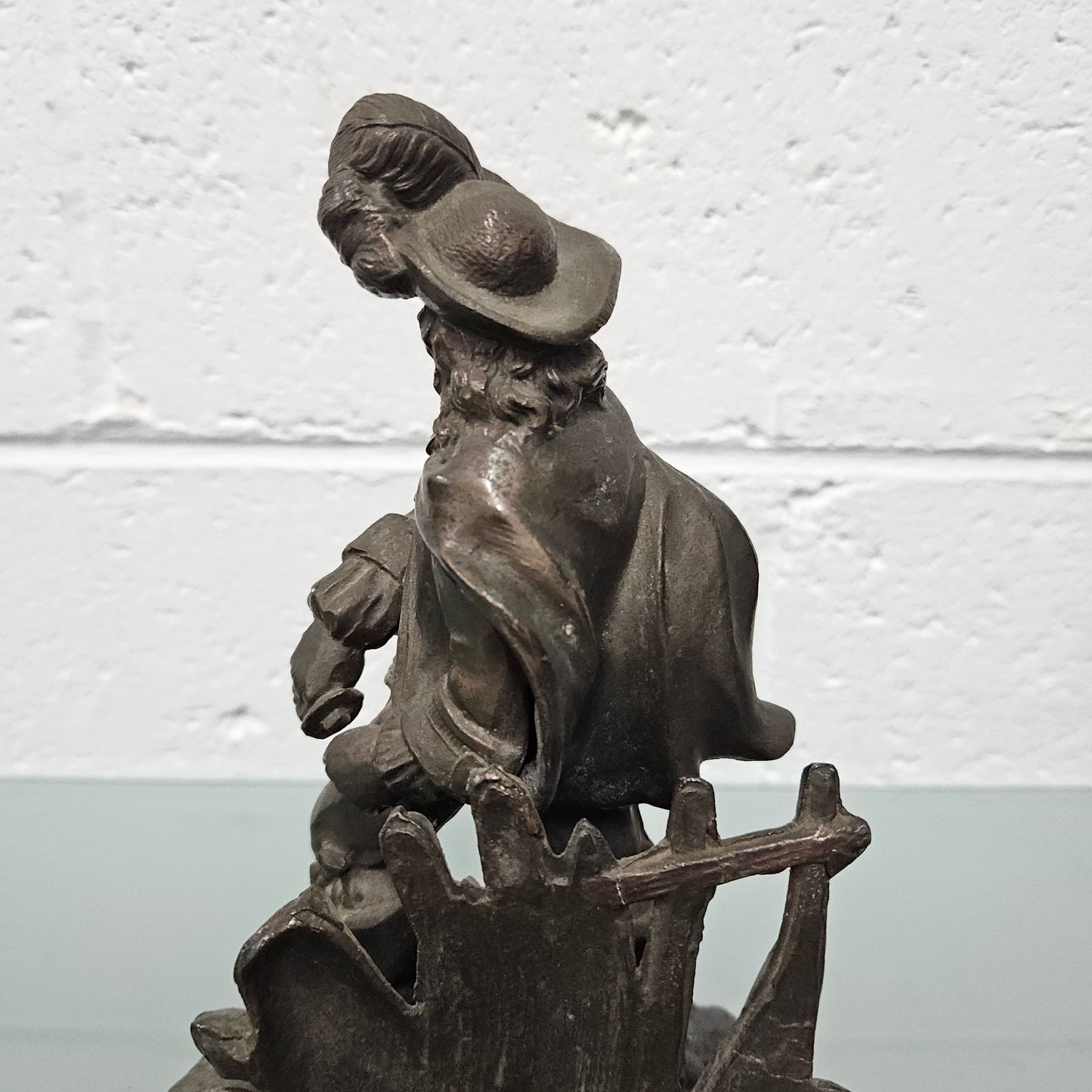 Antique bronzed spelter musketeer figure, in good original condition.