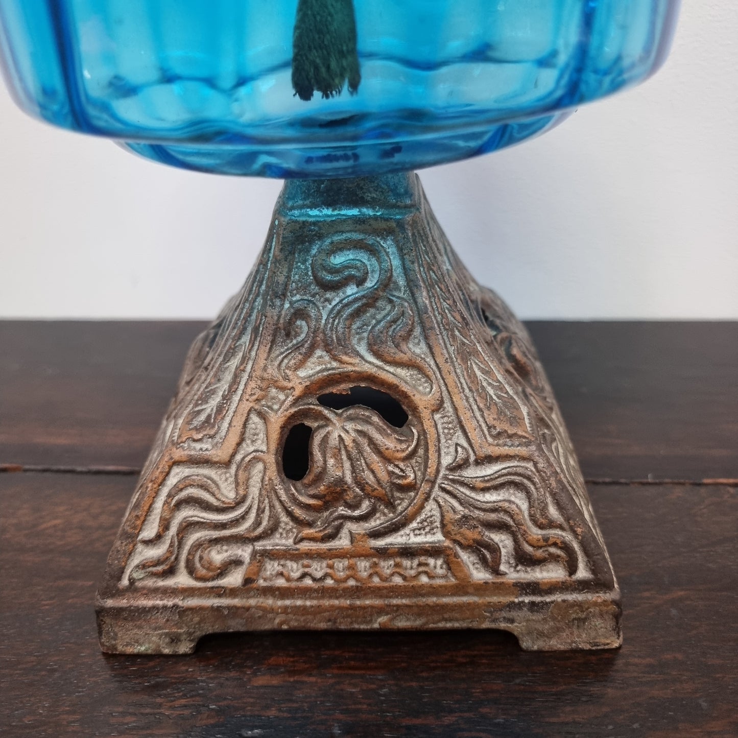 Victorian Cast Iron Kero Lamp
