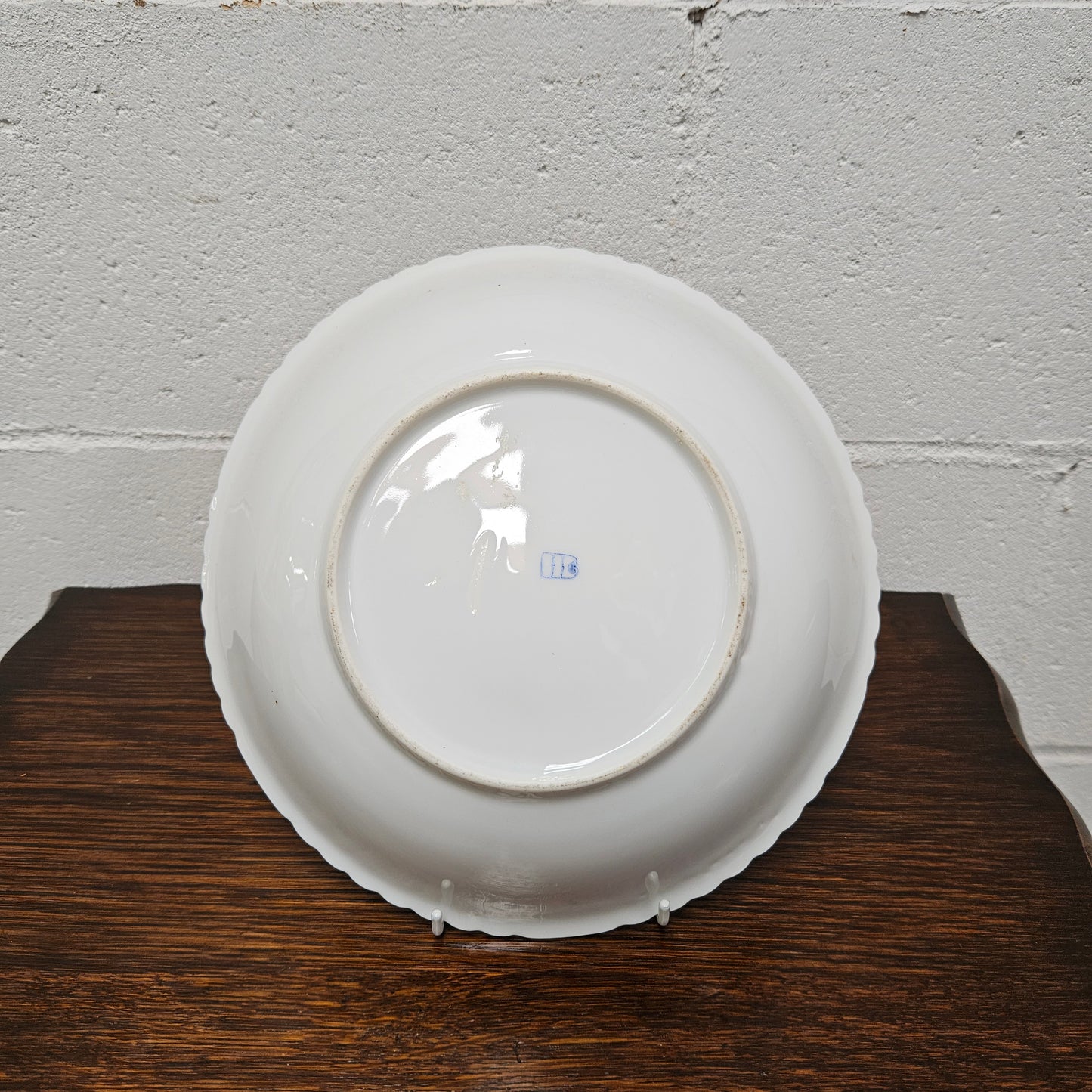 Antique Hand Finished Royal Vienna Bowl