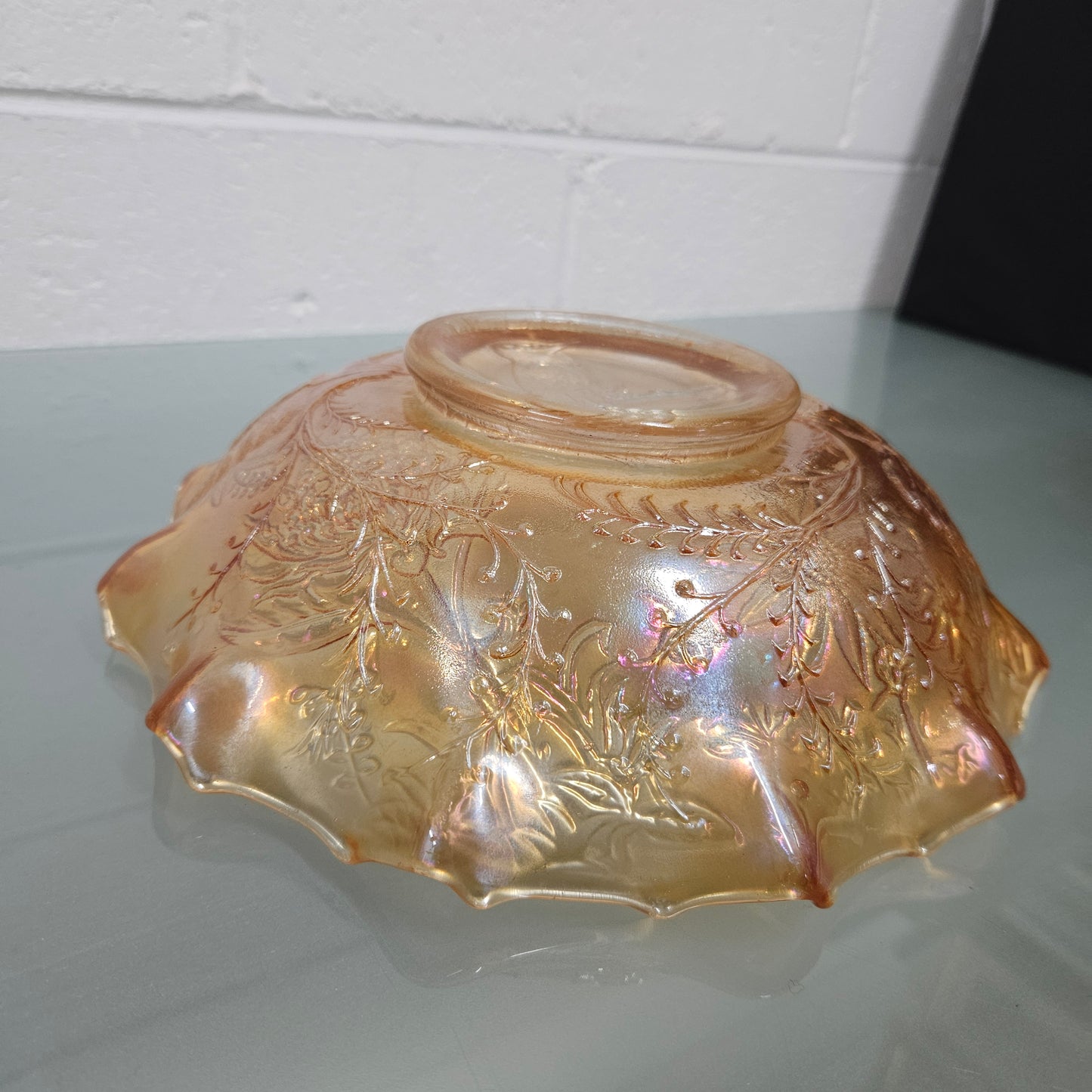 Australian Kookaburra Master Carnival Glass Bowl