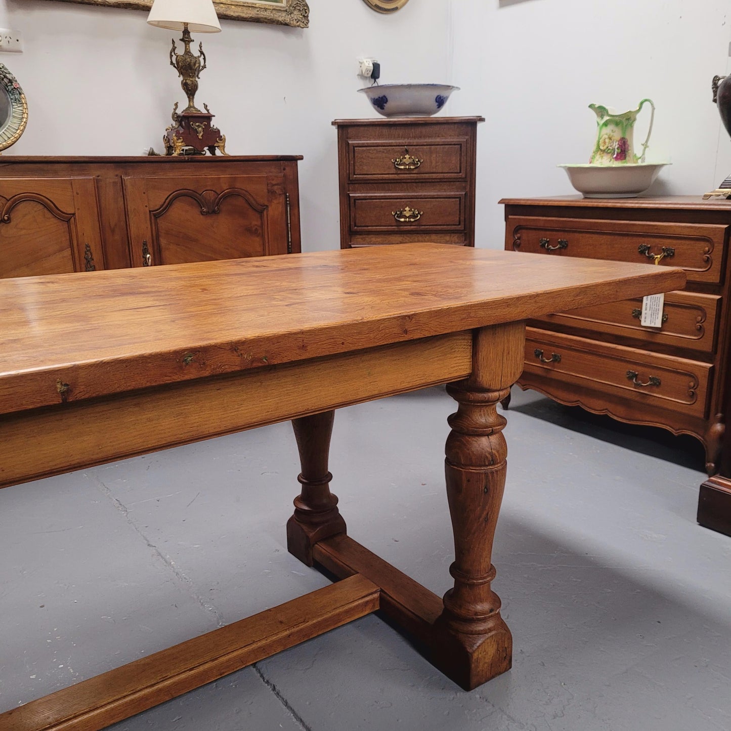 Solid Figured Oak Farmhouse Table