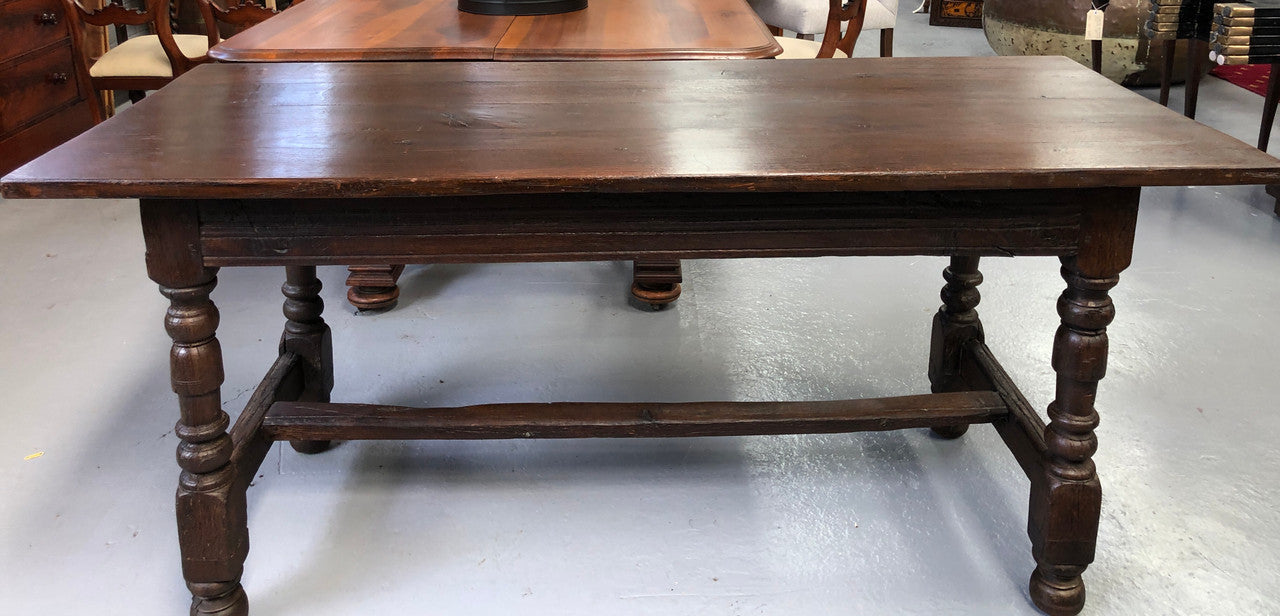 Early 19th Century French Oak petite size dining table. It seats six comfortably and would be ideal for an area with limited space. In very good original detailed condition.