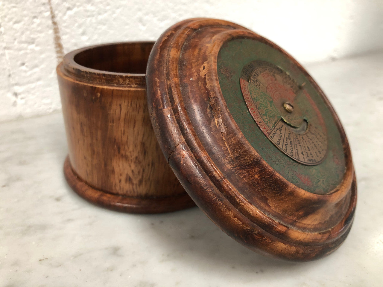 Vintage Perpetual Calendar Top Trinket Box