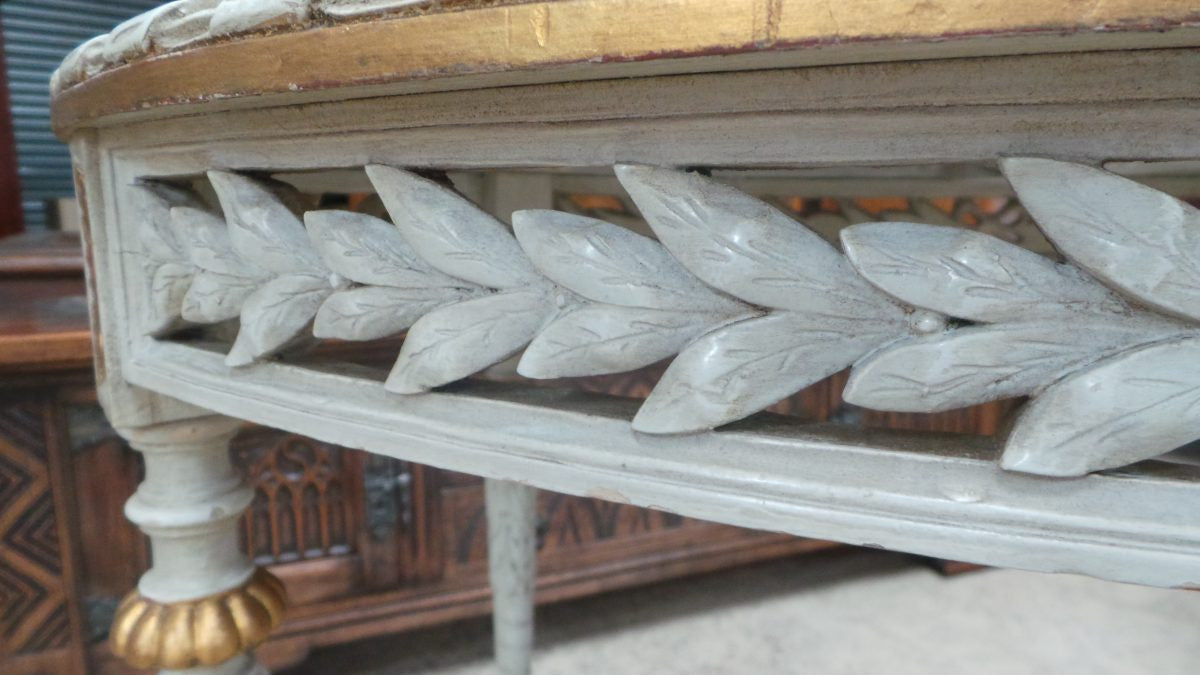 Antique French Carved Oval Table
