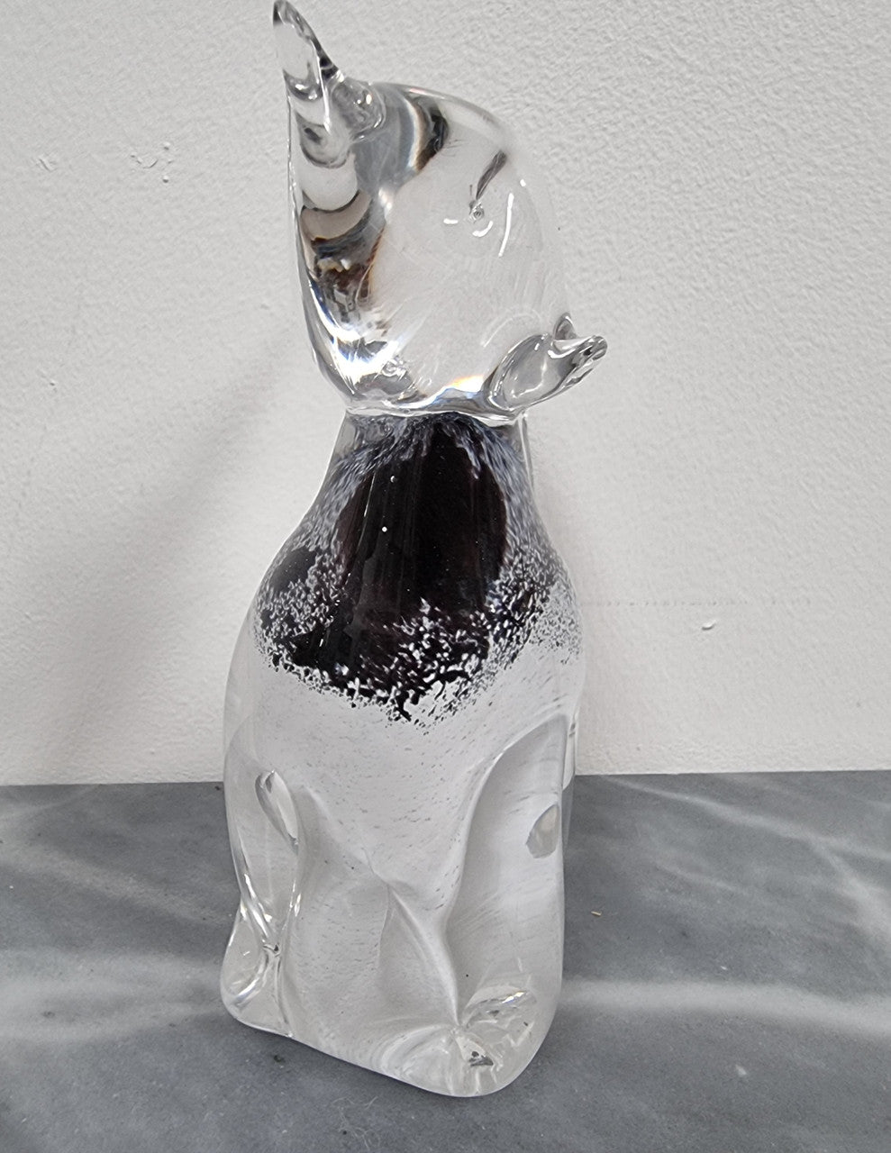 Signed Swedish Minne Fran Art Glass Cat