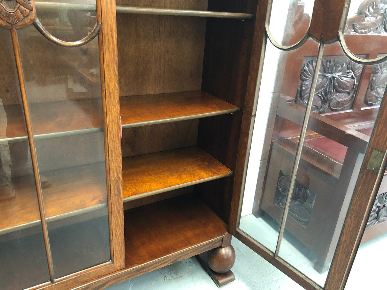 English Oak Tudor Style Bookcase/Display Cabinet