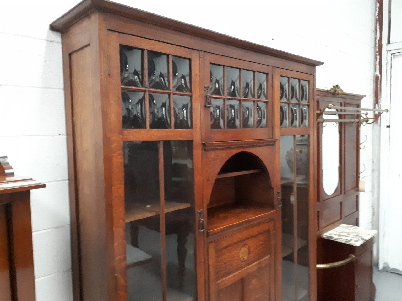 Amazing English Arts & Crafts Quarter Sawn Oak Bookcase