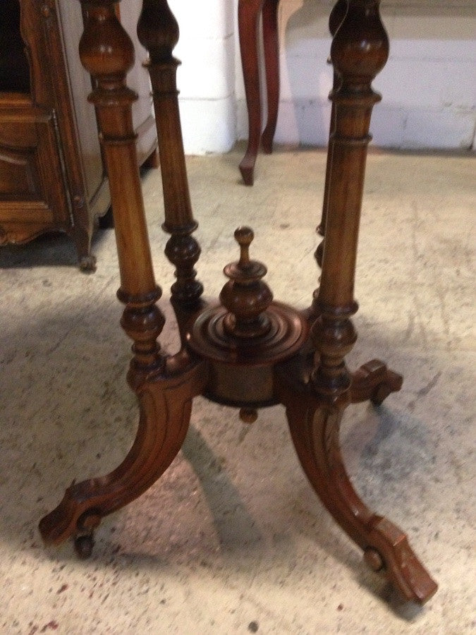 Victorian Inlaid Burr Walnut Oval Table