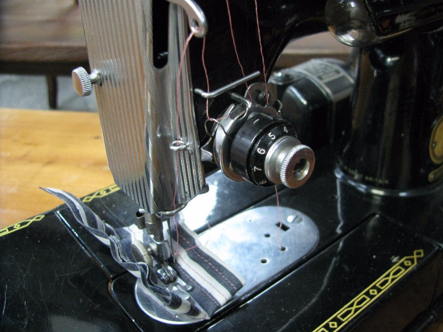Fabulous Vintage Singer Sewing Machine