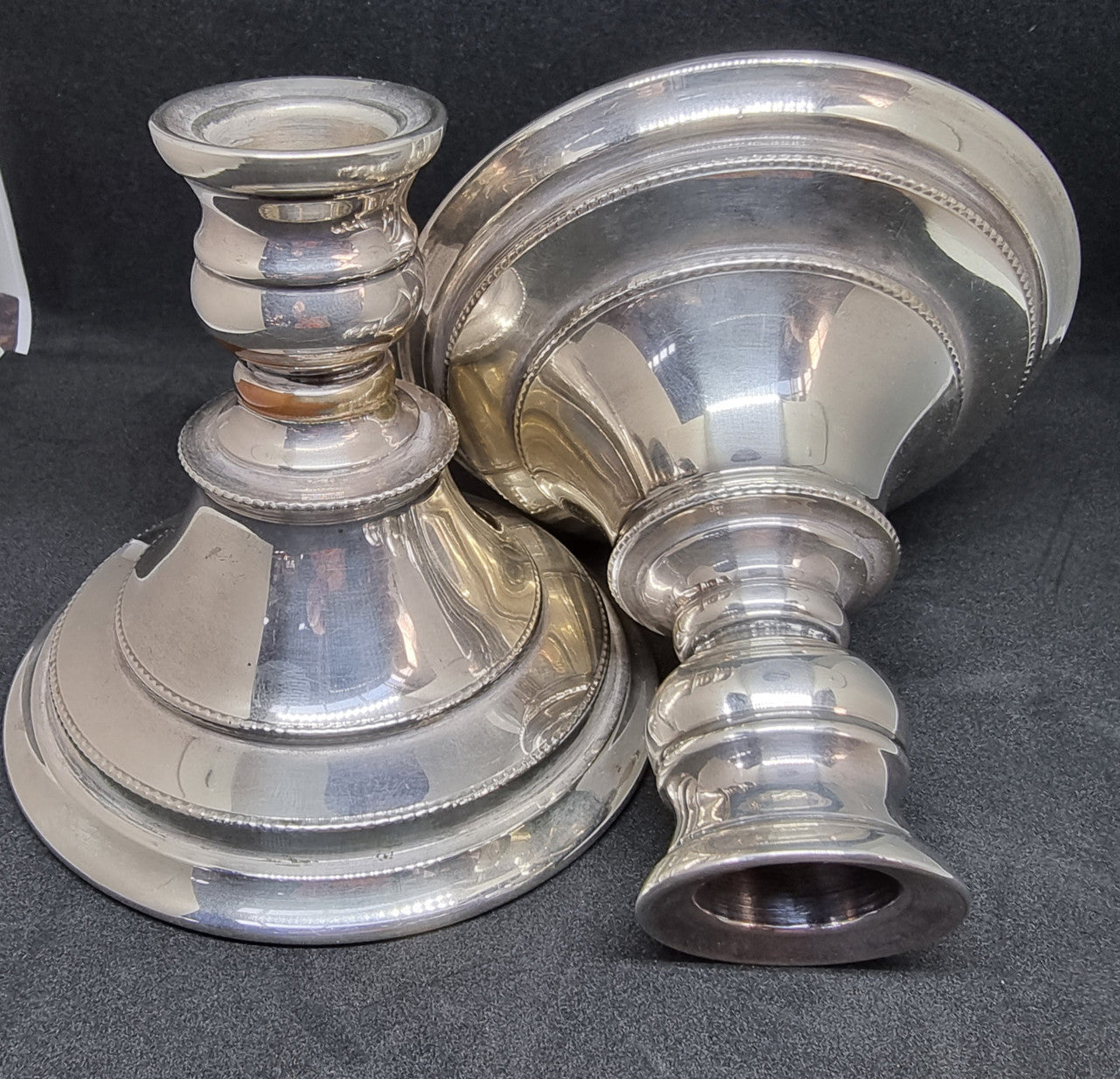 Beautiful pair of silver plate Walker and Hall candle Holders which are nice and heavy and in good condition.