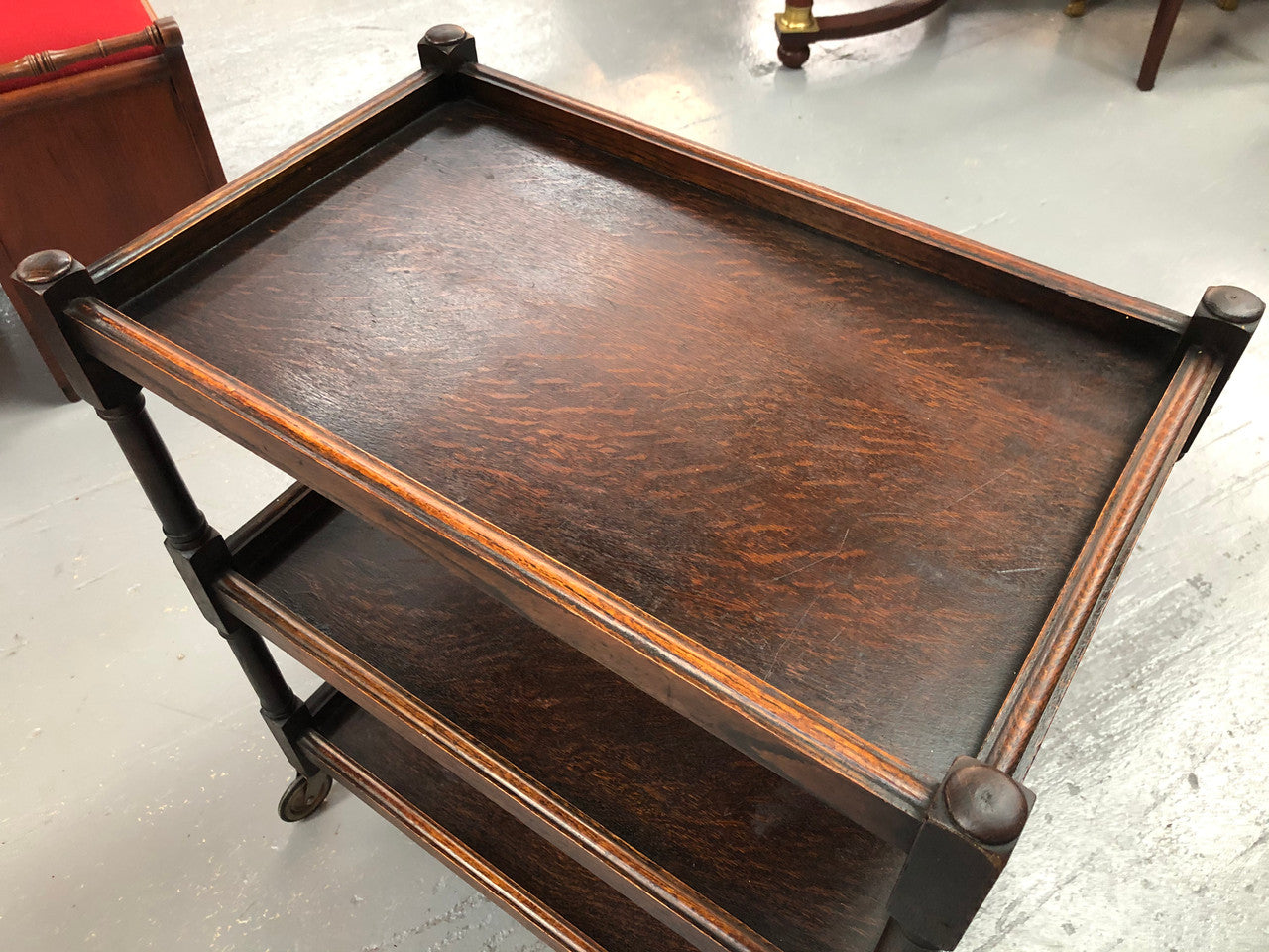 Lovely oak Drinks Trolley