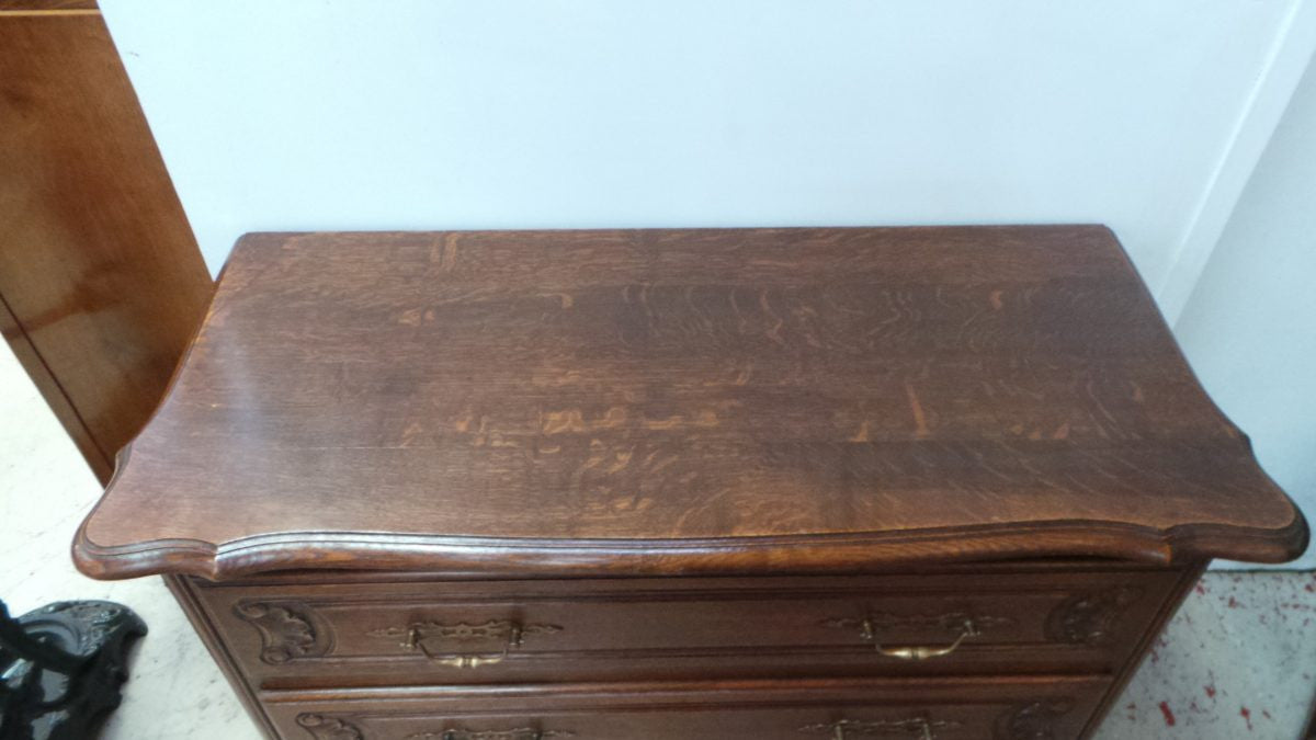 French Chest of Drawers-1