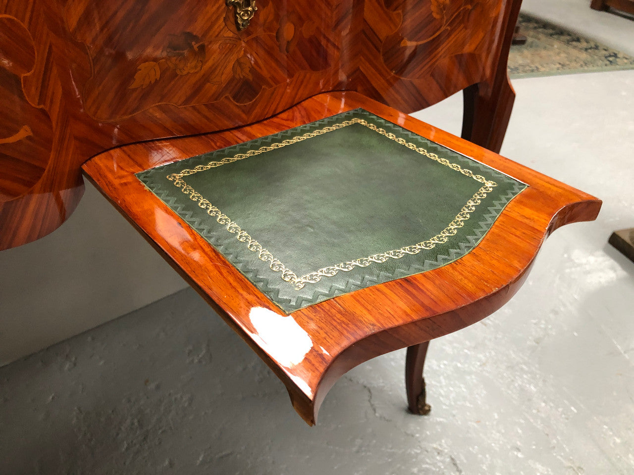 French Mahogany hidden dressing table with beautiful marquetry inlay. In good restored condition. Circa: 1950's