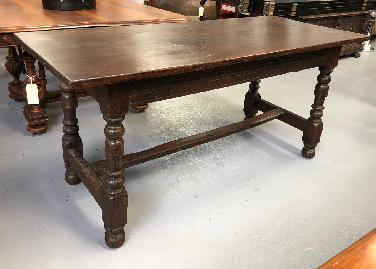 Early 19th Century French Oak petite size dining table. It seats six comfortably and would be ideal for an area with limited space. In very good original detailed condition.