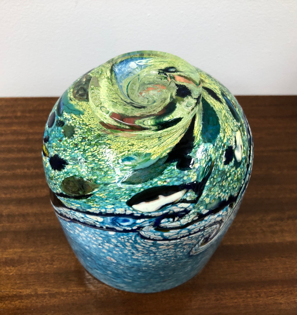 Beautiful Art glass Vase