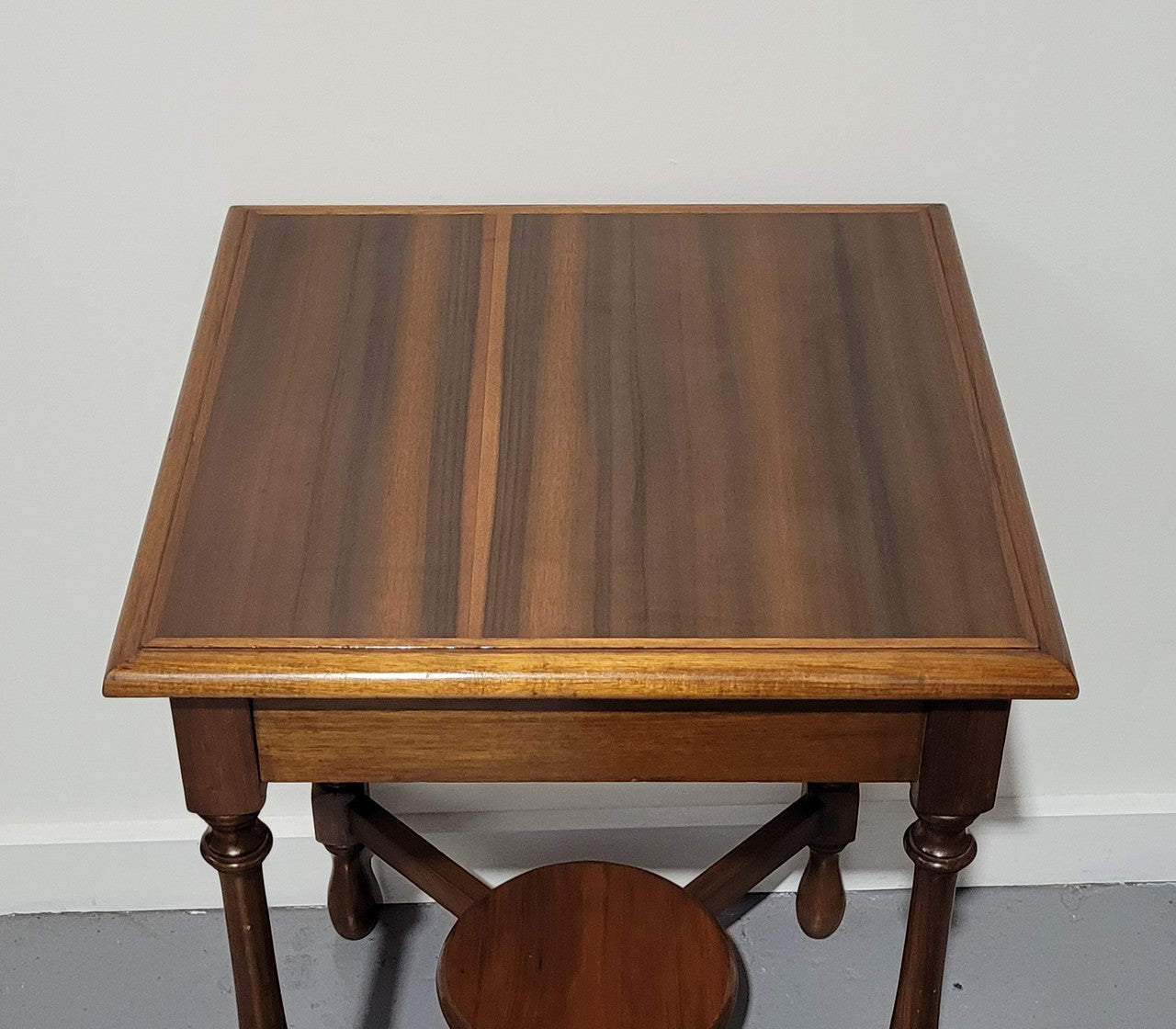 Beautiful art deco walnut occasional table. In good original detailed condition.