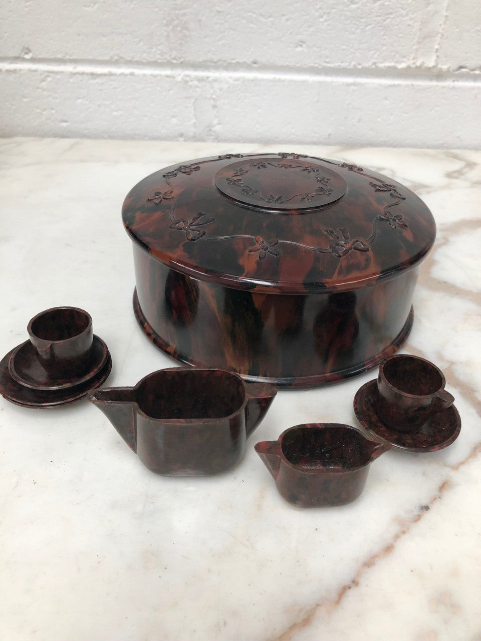 Vintage Child's Bakelite Tea Set