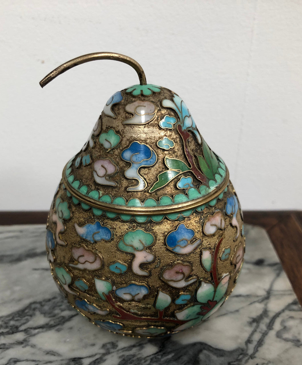 Good Quality Chinese Cloisonne Pear Covered Bowl