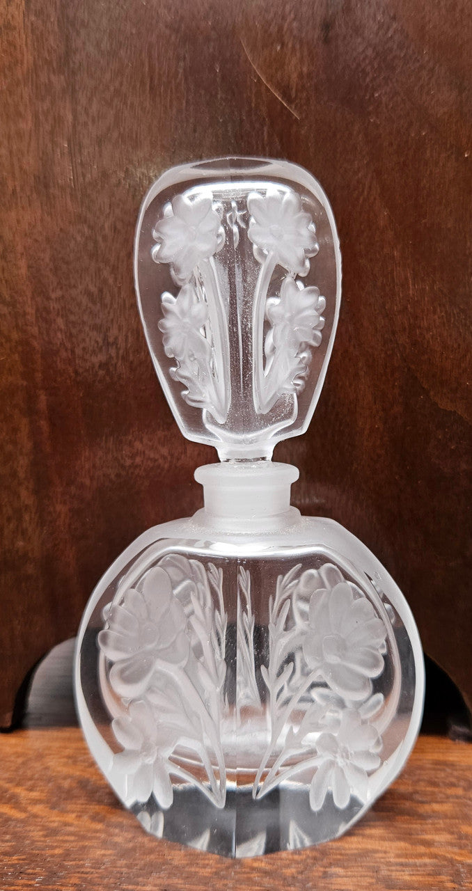 Charming Intaglio Glass Vintage Perfume Bottle and Stopper.