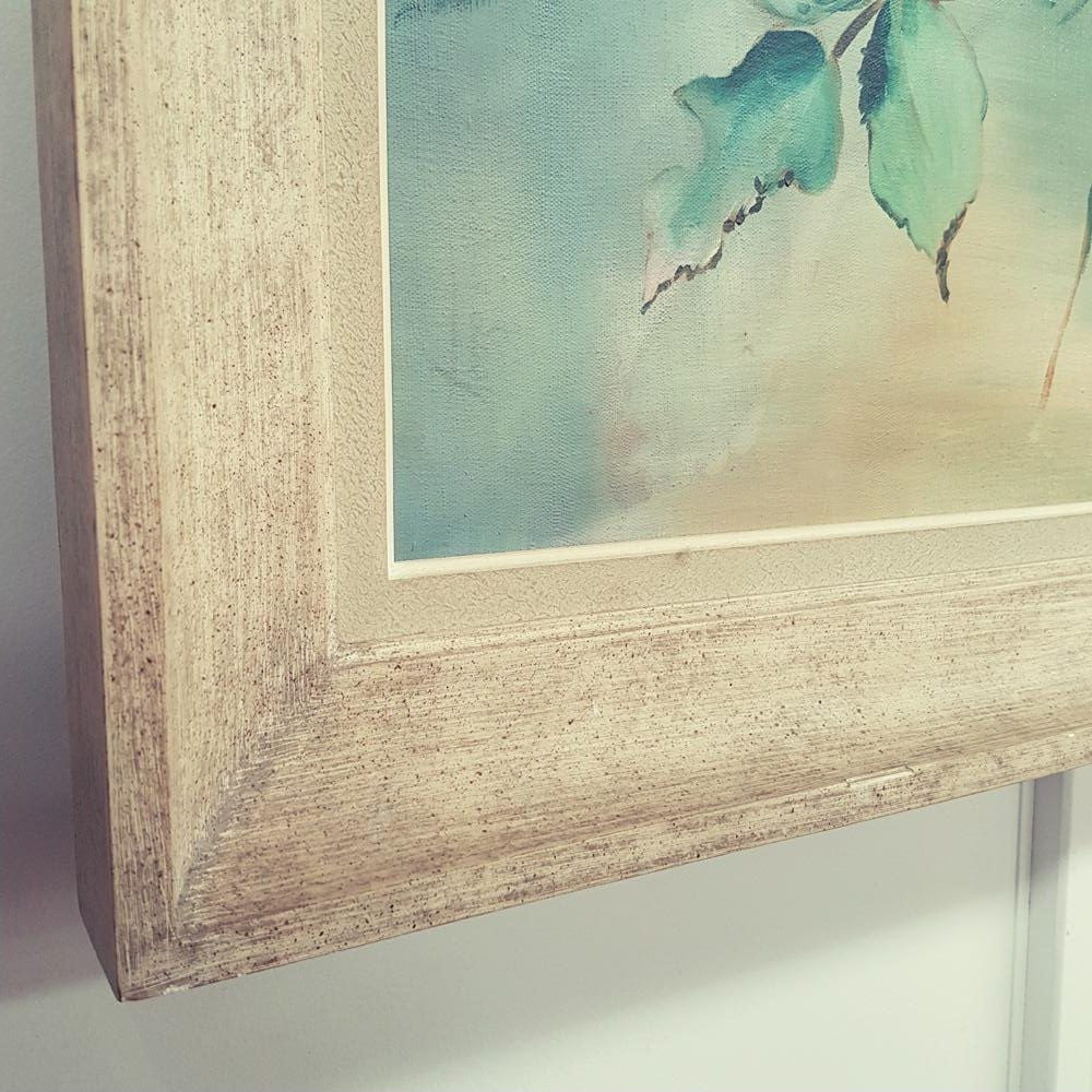 French floral signed framed painting, of a bouquet of roses on canvas and in fantastic original condition.