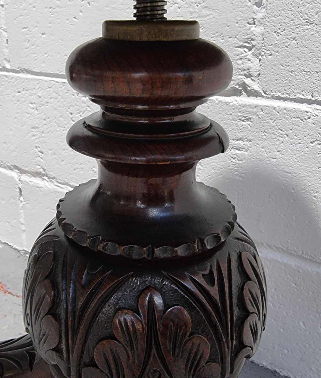 Beautiful Late Victorian Floral tapestry covered revolving piano stool. It is in very good original detailed condition. It has a original David Jones label underneath .