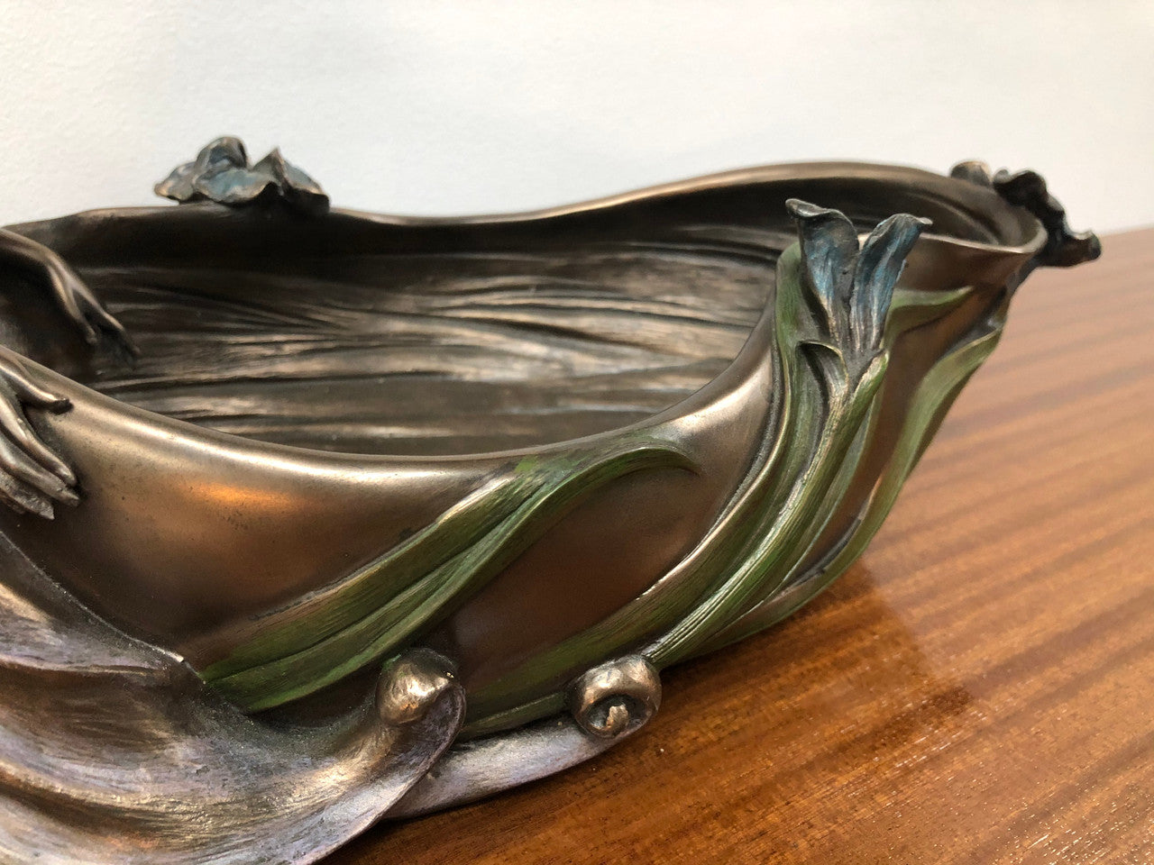 Reproduction Art Noveau Style Statue Bowl