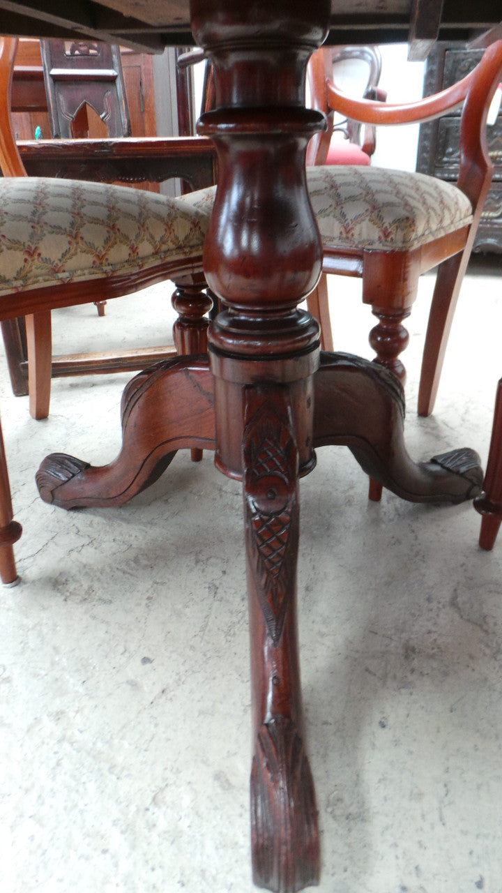 Victorian Cedar Table and Chairs