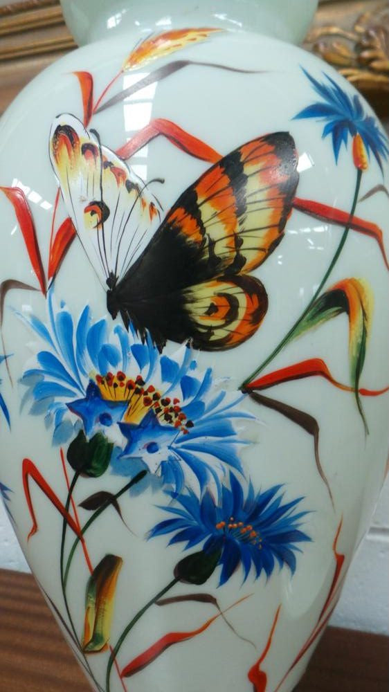 Pair of Late Victorian Vases