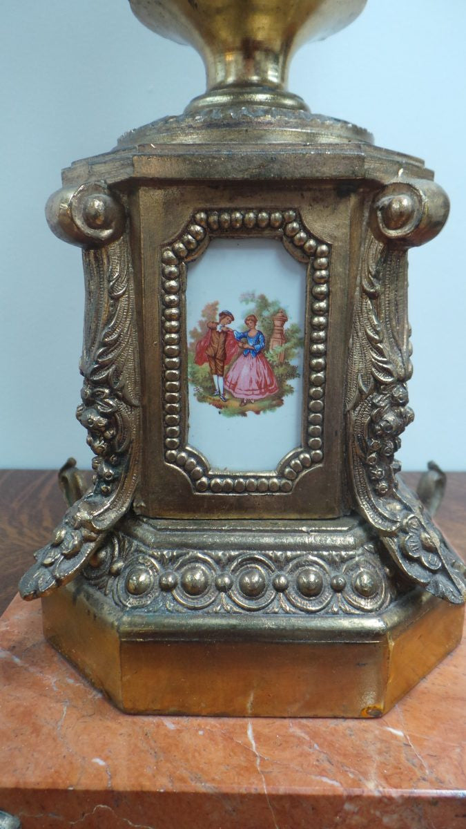 Vintage Table Lamp With Pink Shade