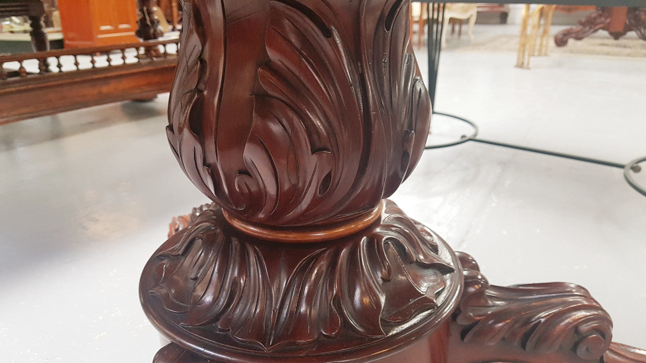 A superb early 19th century French Louis Philippe mahogany centre table, with original round carved rough marble with reeded-edge and is in good original condition.