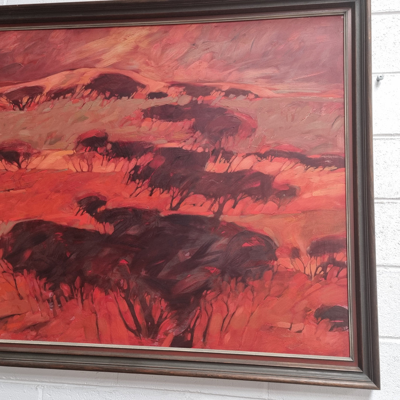 Stunning abstract landscape signed " Hans Van Vlodrop" Australian oil on board. Circa 1980's. It has been sourced locally and is in good original condition.