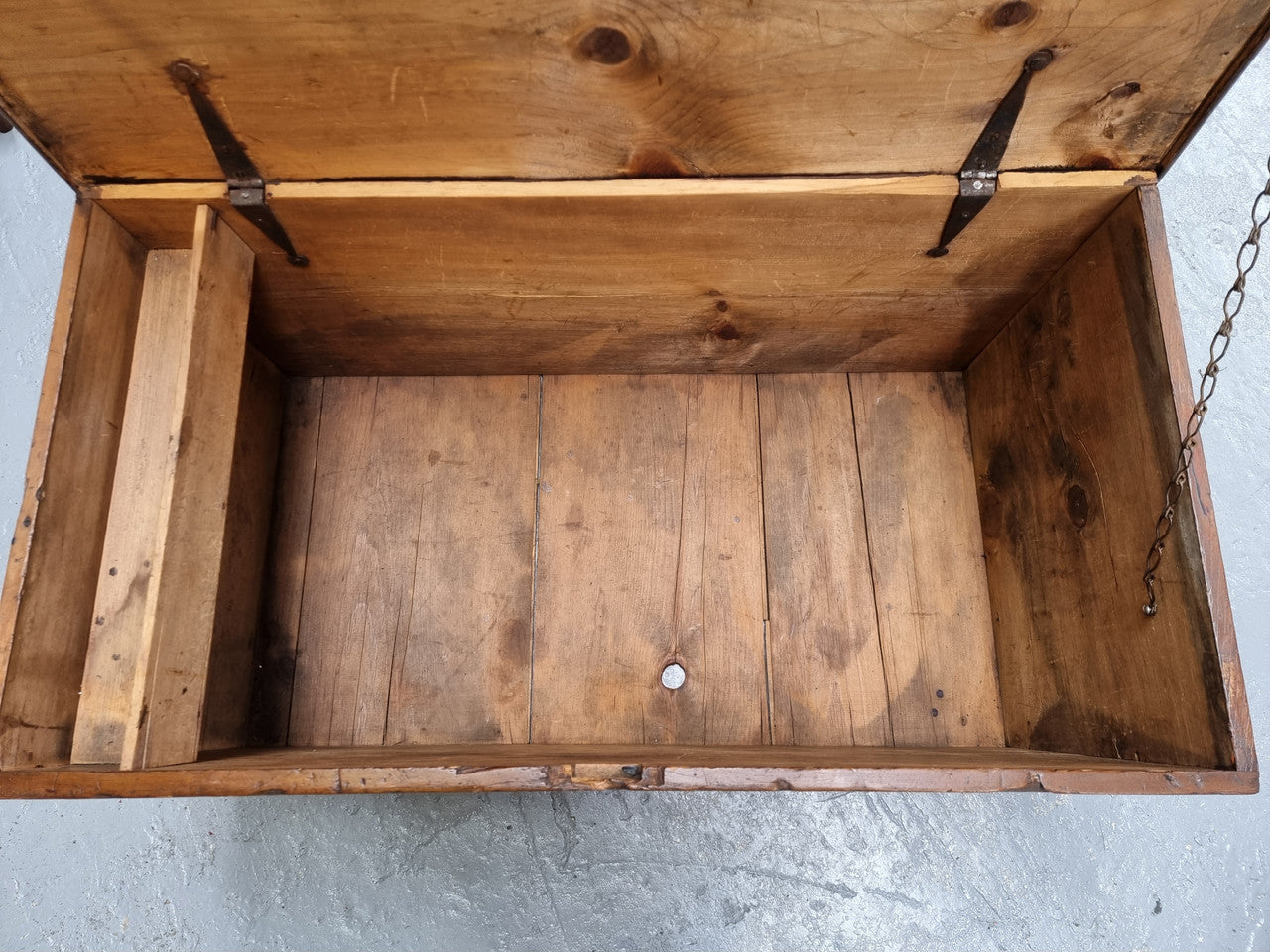 Late Victorian Pine Blanket Box Trunk
